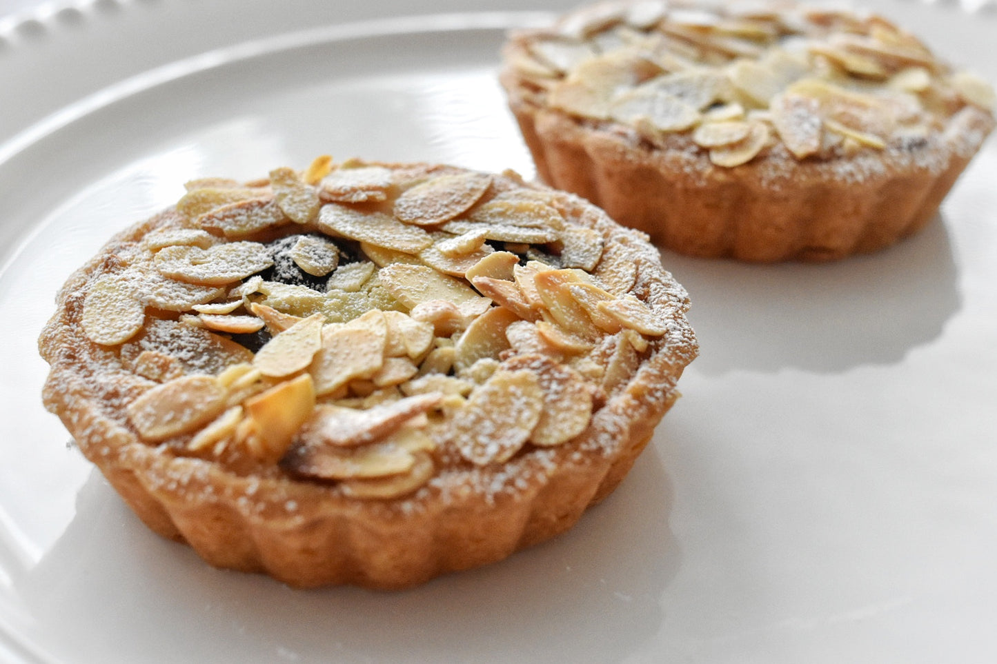 Cherry Almond Cream-cheese Tart (2 pcs, 4")