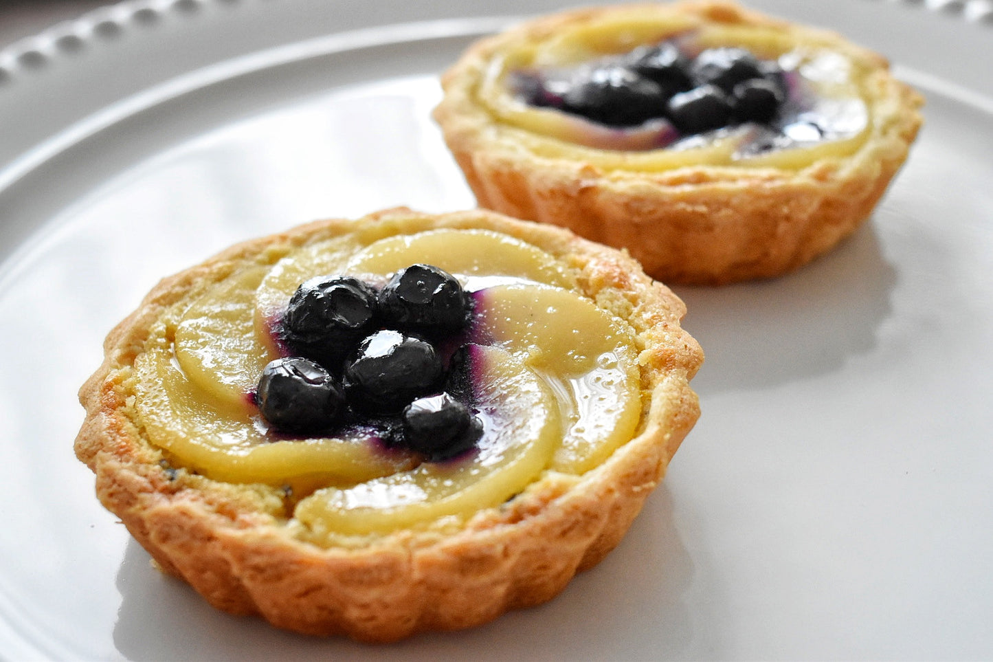 Pear Blueberry Lavender Tart (2 pcs 4" / 9")