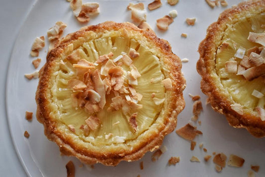 Coconut Pineapple Tart (2 pcs 4" / 9")